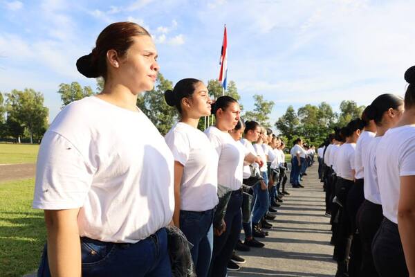 Mujeres están incluidas en llamado para el Cimefor - ADN Digital