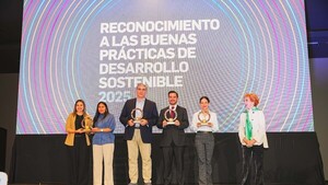 ueno bank recibe el “Reconocimiento a las Buenas Prácticas de Desarrollo Sostenible 2025” de la mano del Pacto Global