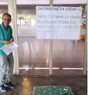 Jubilado municipal inicia medida de fuerza ante falta de pago salario  - Nacionales - ABC Color