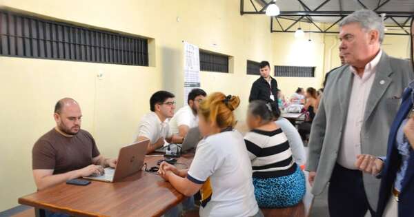 Diario HOY | Comitiva visita la cárcel de mujeres tras denuncias de internas