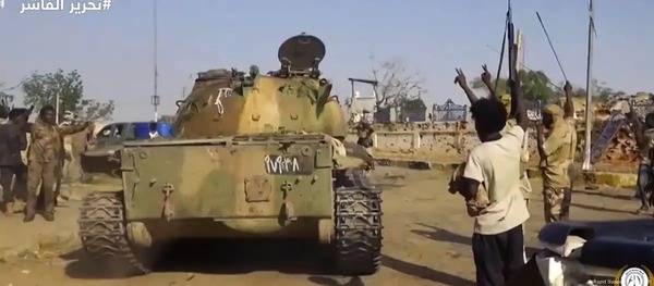 Combates en Sudán se extienden y miles de civiles huyen - ADN Digital