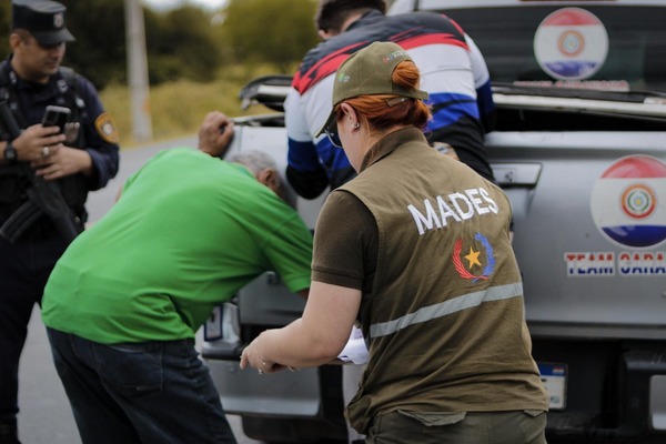 Inició la veda pesquera y el Mades refuerza controles en todo el país