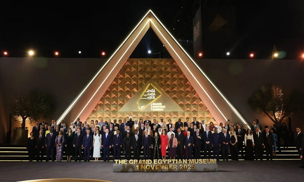 El Cairo revive el pasado con la inauguración del Gran Museo Egipcio - OviedoPress