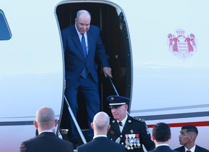 Popular / ¡El príncipe Alberto de Mónaco llegó a Paraguay, en visita oficial, por tres días!
