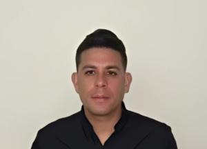 Defensa no logra anular imputación por violencia familiar contra Cristhian Vera - PDS RADIO Y TV