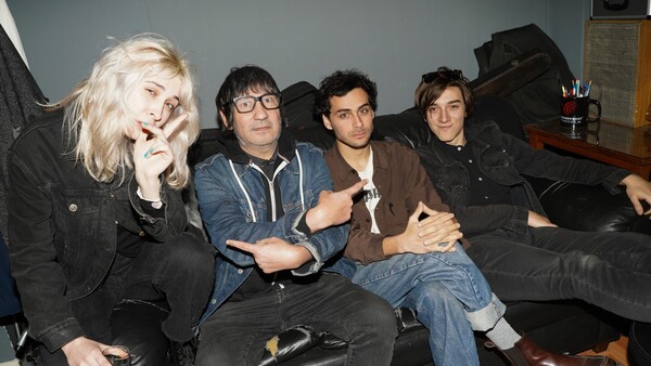 RYAN presentan la versión punk de “No los pueden separar” junto a Dos Minutos