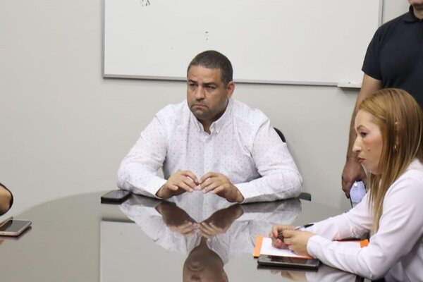 Víctimas de “mafia de los pagarés” impulsan juicio político para ministros de la Corte