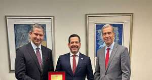 La Nación / Latorre se reunió con CEO del AIPAC