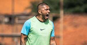 La Nación / Reducción salarial para poder seguir