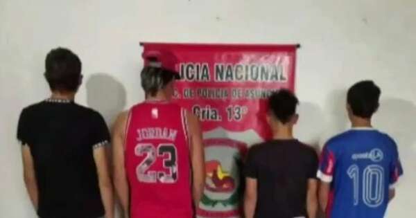 La Nación / Hecho inusual: madre entregó a sus hijos involucrados presuntamente en robo