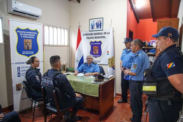 Policía Municipal de Tránsito de Ciudad del Este visitó Encarnación para fortalecer educación vial y formación de agentes