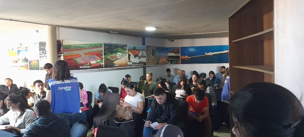 Expo Empleo en Encarnación ofrece más de 400 vacancias laborales