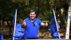 Con reposo médico, el ex intendente de Lambaré Armando Gómez logra posponer su juicio