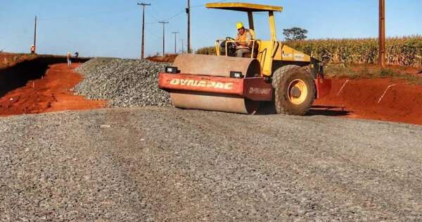 La Nación / Gobierno tramita pago de deuda a vialeras, pero preocupa presupuesto de 2026