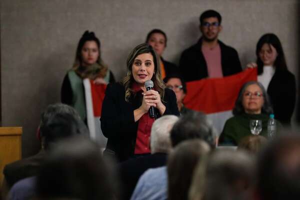“Beto” Ovelar no descarta rechazo a eventual reposición de Kattya en el Senado - Política - ABC Color