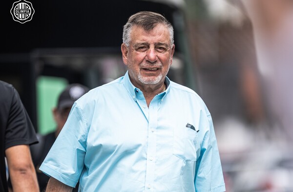 Ever Hugo Almeida no continuaría como entrenador de Olimpia en 2026