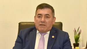 Diputado defiende a Ríos: "No se ha presentado nada ilegal"