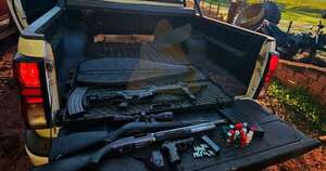 Diario HOY | Incautan armas y municiones durante allanamientos en Caazapá