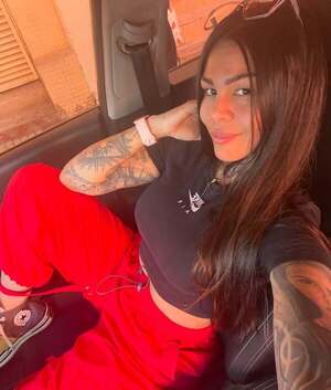 Popular / El corazón de Gloria Jara está dividido entre dos países: "El cariño de la gente me llena mucho el corazón"