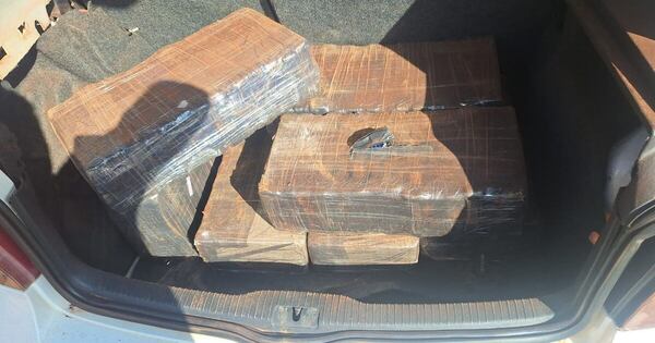 Diario HOY | Canindeyú: decomisan carga de marihuana en vehículo abandonado tras persecución