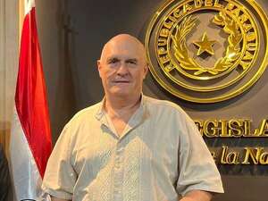 El senador Kobylanski sorteará parte de su salario este viernes - Política - ABC Color