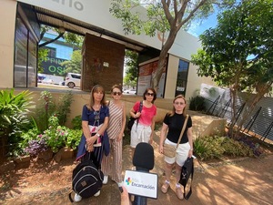 Turistas brasileños denunciaron supuesta estafa en el Circuito Comercial de Encarnación