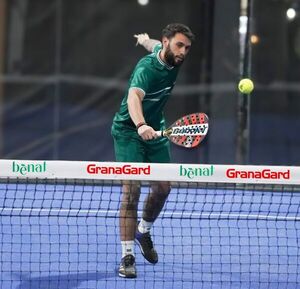 Popular / BeNat y GranaGard acompañan al padelista paraguayo Jeremías Elvira rumbo al Panamericano de Pádel 2025