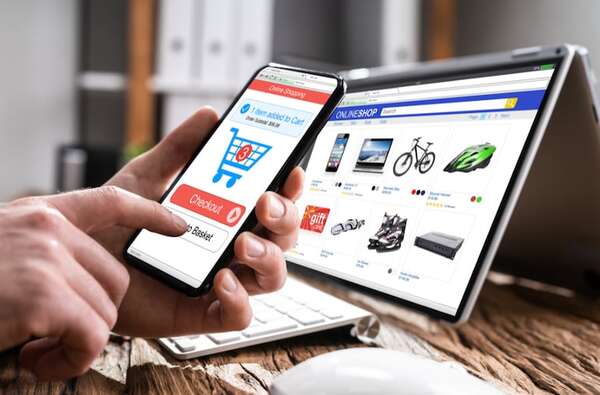 Proyectan que el Cyber Day llegue a US$ 5 millones en transacciones  - Economía - ABC Color