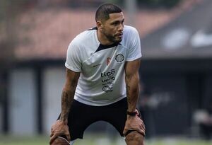 Popular / ¡Revelan el platal que gana Richard Ortiz en Olimpia y lo que le ofrecen para seguir!