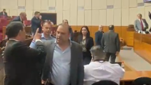 Video: "Sos un gran badulaque", le dijo el senador y ex comisario Núñez a Riera por ascenso con polígrafos