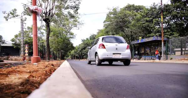 La Nación / Unas 22 firmas ofertan para asfaltar rutas en 5 ciudades