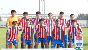 Los chicos se visten de grandes en el estreno mundialista - La Tribuna