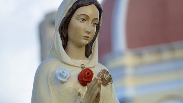 Vaticano toma decisión clave sobre Virgen María