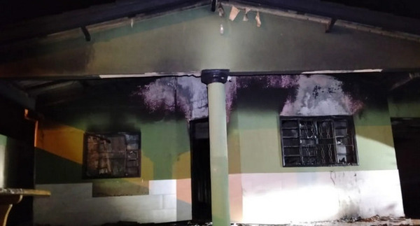 Popular / Okapu de aire acondicionado y ocasiona de feroz incendio