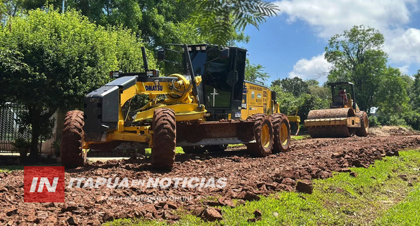 MUNICIPALIDAD DE CAMBYRETÁ INTENSIFICA TRABAJOS DE MANTENIMIENTO VIAL
