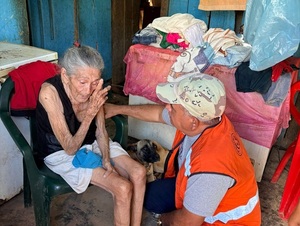 Popular / Asisten a familias afectadas por temporal