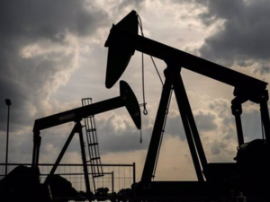 Petróleo se mantiene estable tras decisión de la OPEP+