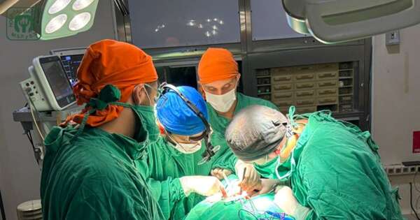 La Nación / Niño de 11 años quedó grave tras cirugía