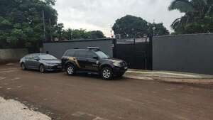 Desarticulan grupo que enviaba drogas y armas desde Paraguay a varios estados brasileños  - ABC en el Este - ABC Color