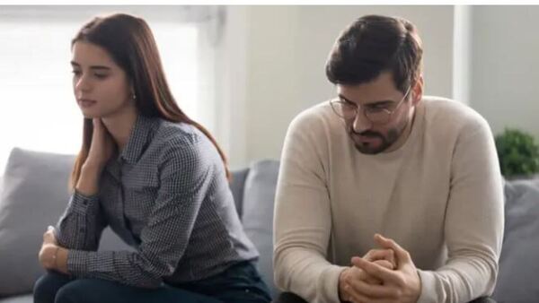 “Mi marido ya no tiene tiempo ni para tener sexo conmigo”