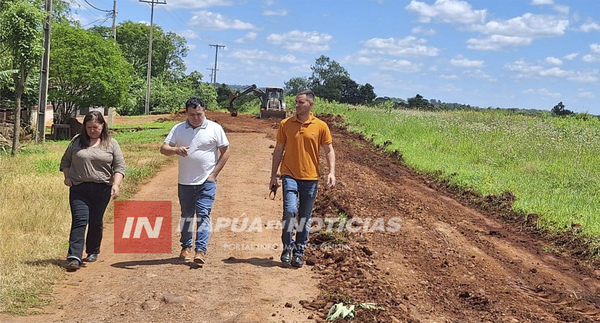 INICIAN OBRAS DE EMPEDRADO EN VILLA SANTA MARÍA, TRINIDAD.