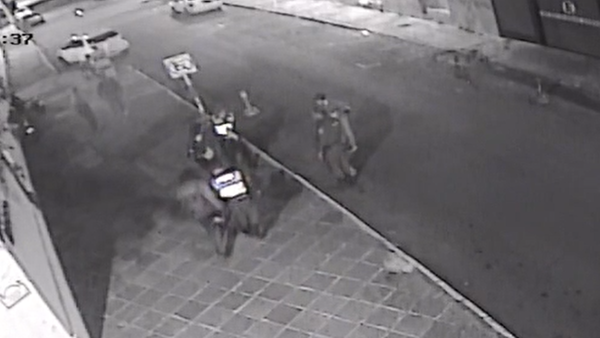 Video: Ciudadanos denuncian autoritarismo policial en inmediaciones del Palacio de López