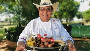 Popular / (VIDEO) ¡"Asado Benítez" listo para rumbear a yanquilandia!