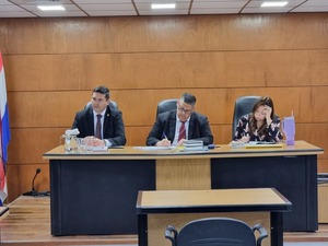 Tribunal sobreseyó definitivamente a expresidente del PLRA Efraín Alegre - PDS RADIO Y TV