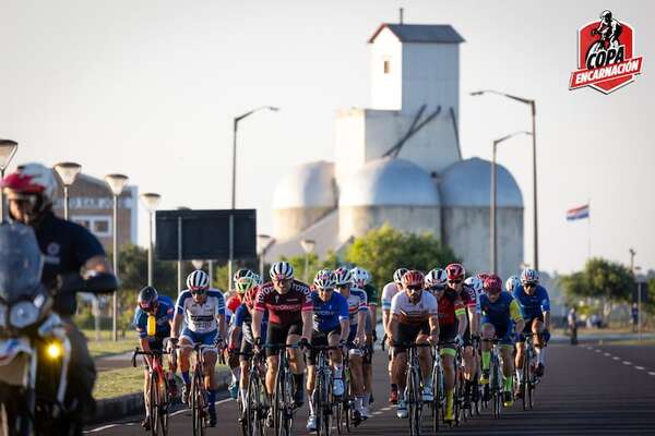 Preparan competencia de ciclismo en la Costanera de Encarnación - Nacionales - ABC Color