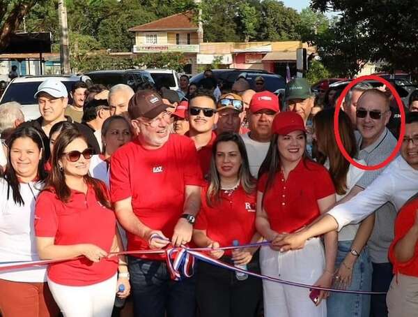 Inauguran obras de Itaipú en acto con tinte proselitista a días de las elecciones en CDE - Política - ABC Color