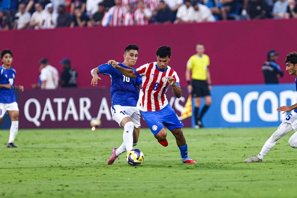 Popular / La Albirroja Sub 17 arrancó el Mundial de Qatar con una derrota ante Uzbekistán