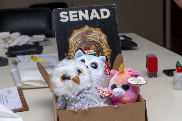 SENAD intercepta envíos de marihuana "premium" desde Estados Unidos