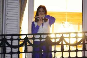 Megajuicio contra Cristina Kirchner por los “cuadernos de las coimas” - Mundo - ABC Color