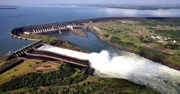 Diario HOY | Itaipú transfirió USD 399 millones al Estado paraguayo entre enero y octubre